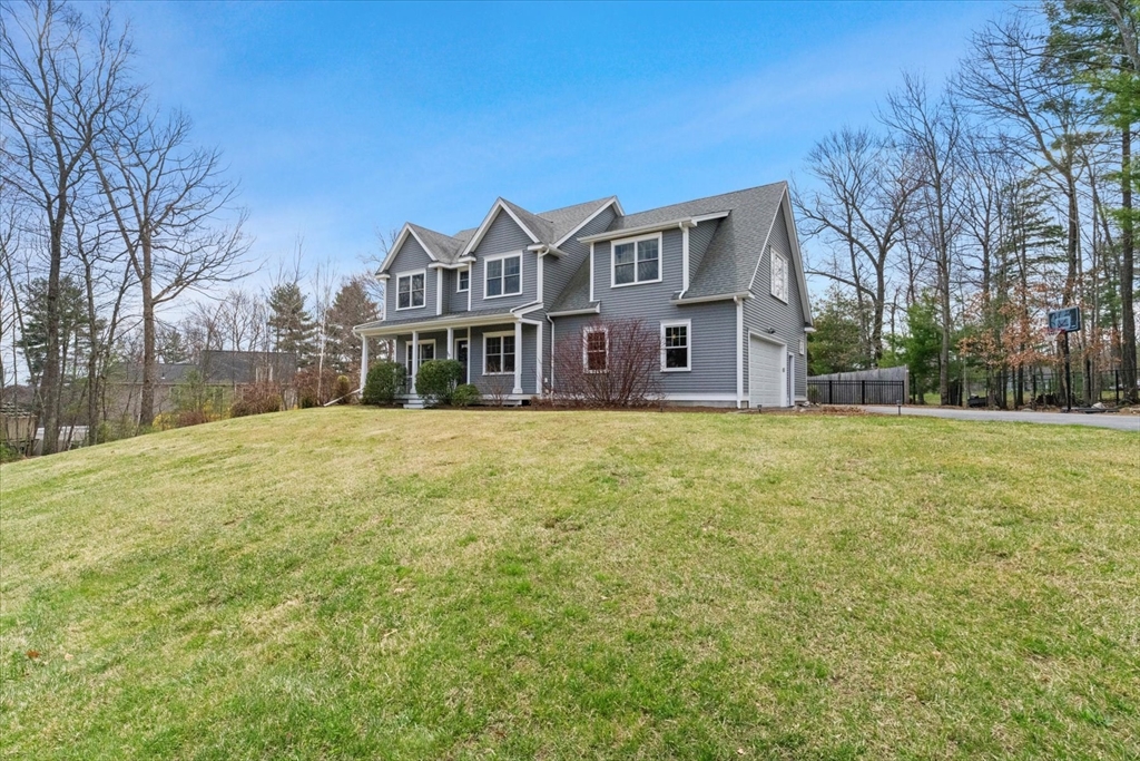 50 Quabbin Path Sutton, MA 01590 - Photo 2 of 42