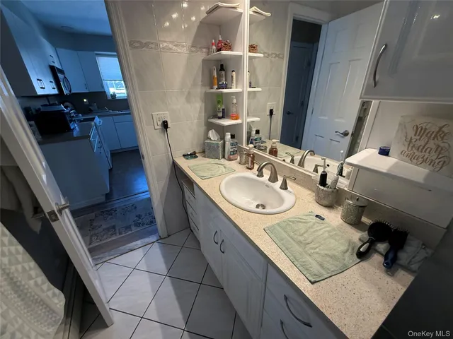 $1,040,000 | 109 Elliot Street, Merrick, NY 11566