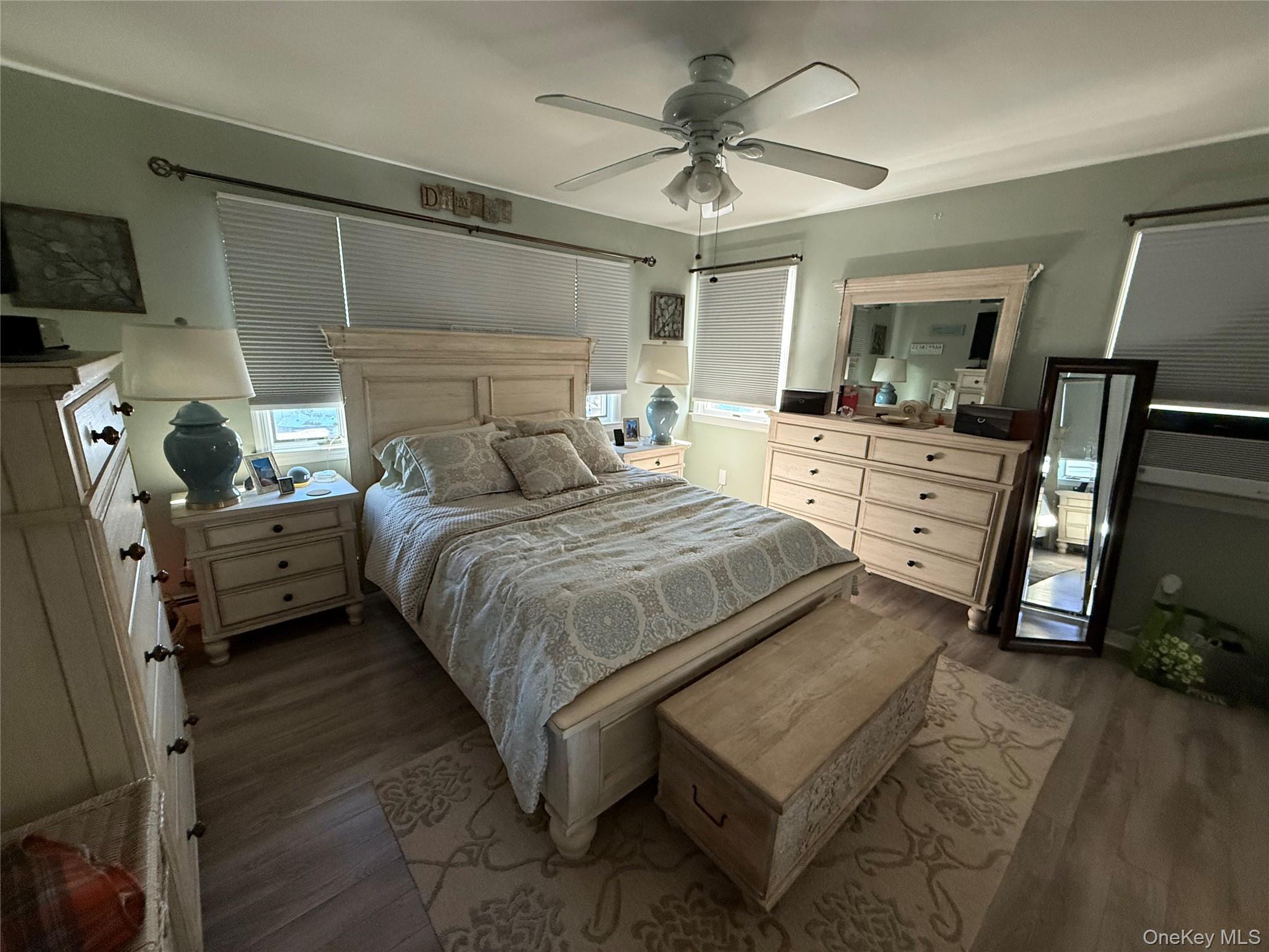 109 Elliot Street Merrick, NY 11566 - Photo 21 of 25