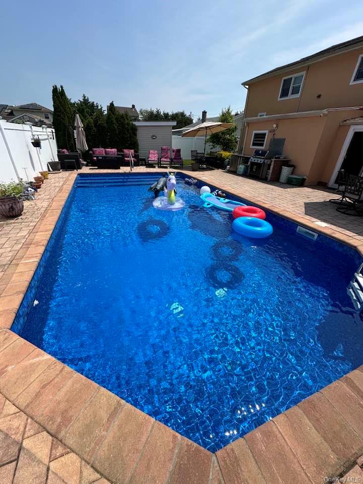 109 Elliot Street Merrick, NY 11566 - Photo 24 of 25