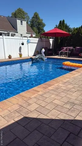 $1,040,000 | 109 Elliot Street, Merrick, NY 11566