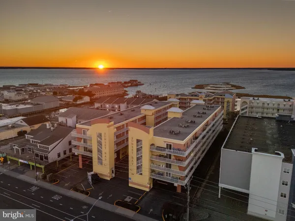 $424,900 | 5405 Coastal - Sunset Bay, Unit 406, Ocean City, MD 21842