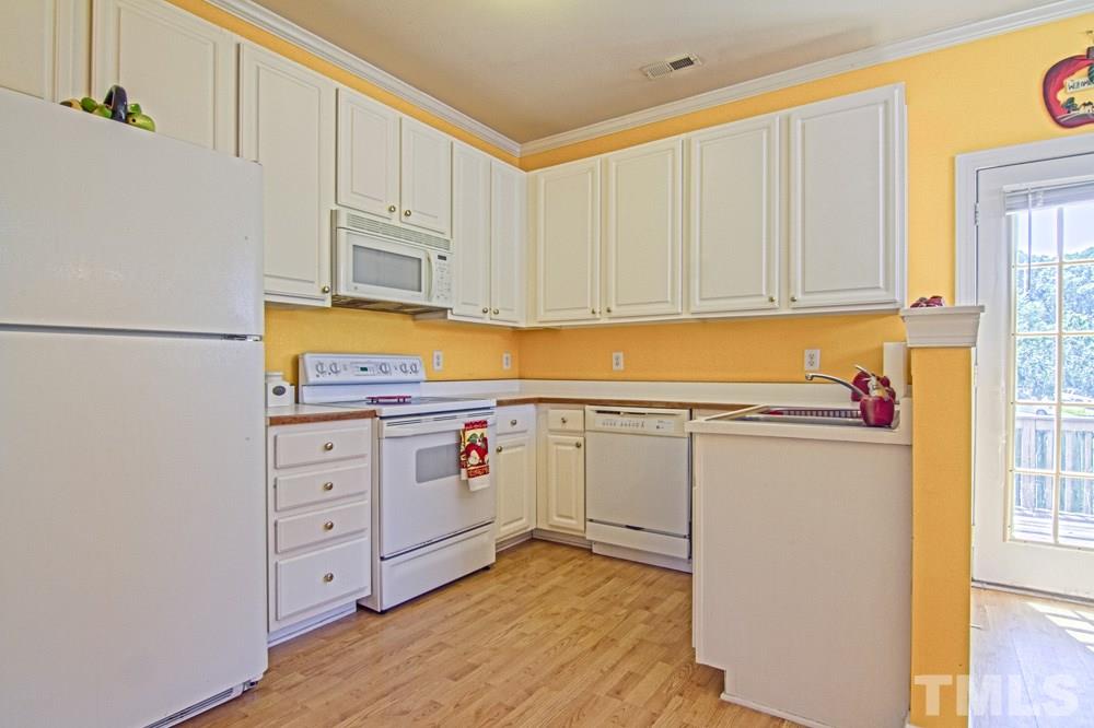 4140 Standing Rock Way Raleigh, NC 27604 - Photo 6 of 14