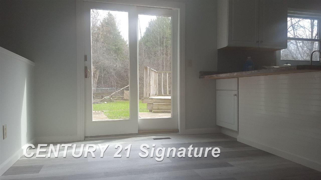 6333 Wreckenridge Road Flint, MI 48532 - Photo 4 of 23