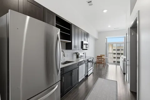 $282,000 | 2407 8th Avenue South, Unit 512, Nashville, TN 37204