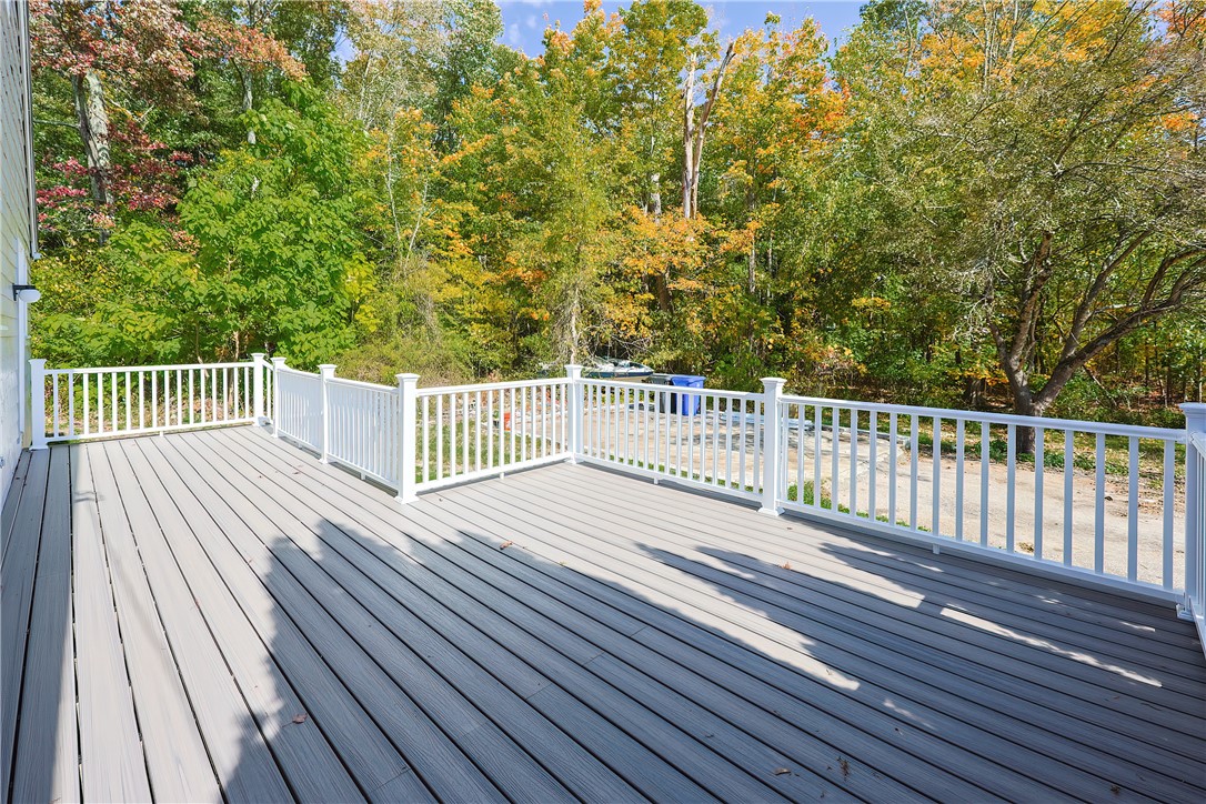 312 Wakefield Street West Warwick, RI 02893 - Photo 32 of 38