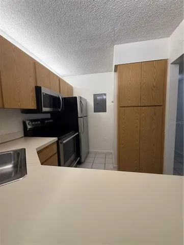 $1,500 | 3166 Lake Pine Way South, Unit D1, Tarpon Springs, FL 34688