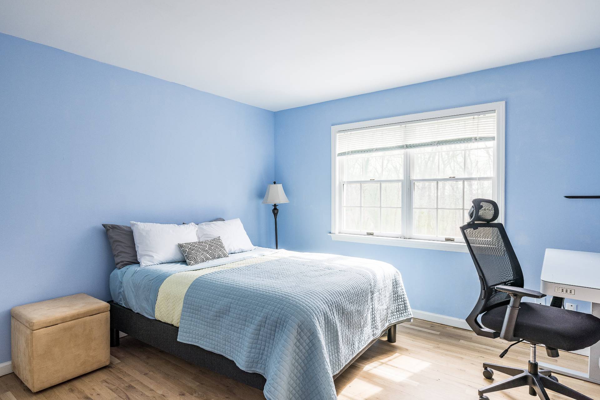 48 Tansey Lane Bridgehampton, NY 11932 - Photo 11 of 15 a bedroom with a bed and a window