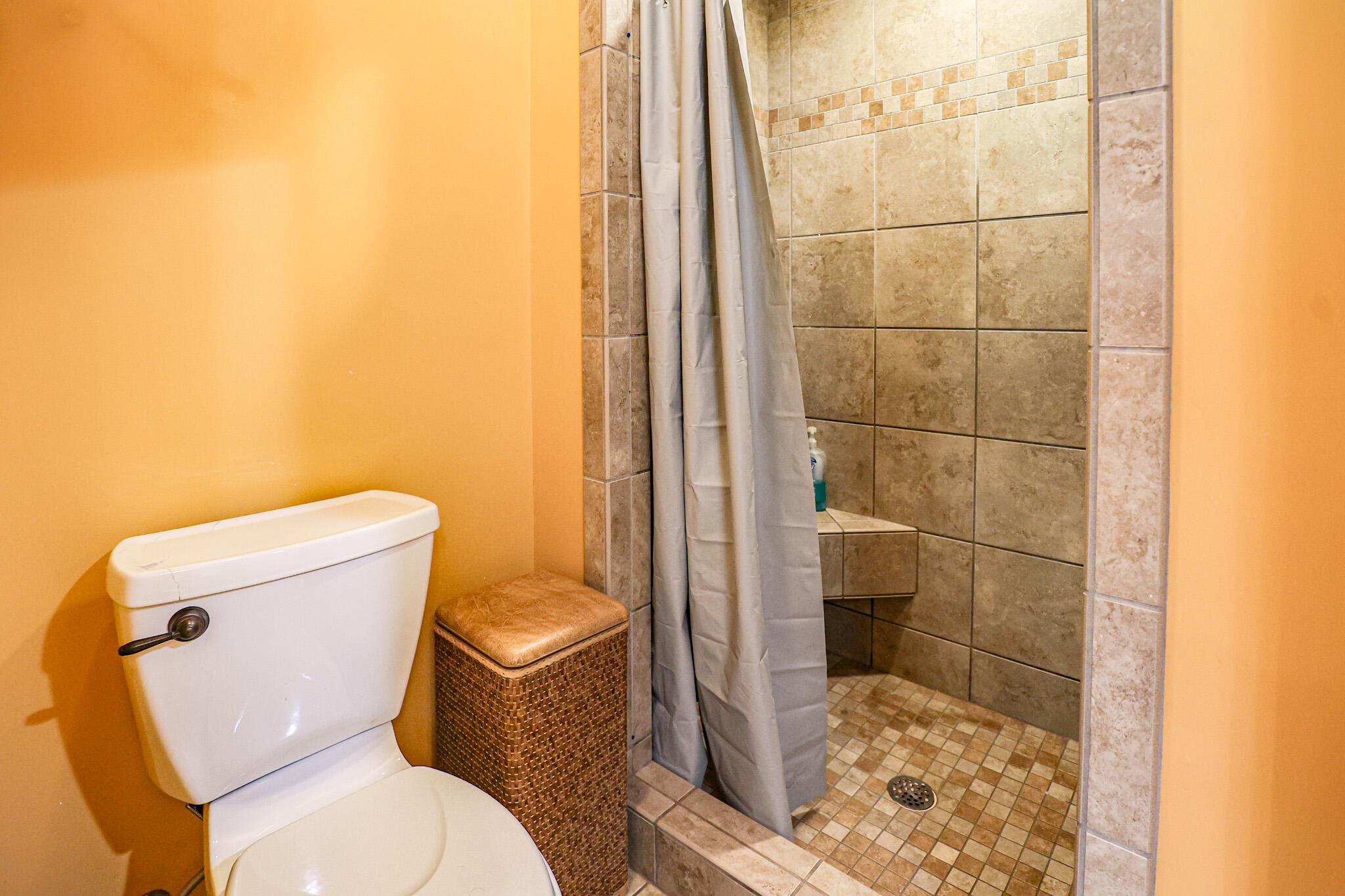 2538 Fraser Road Wickliffe, KY 42087 - Photo 30 of 50 Primary Bathroom