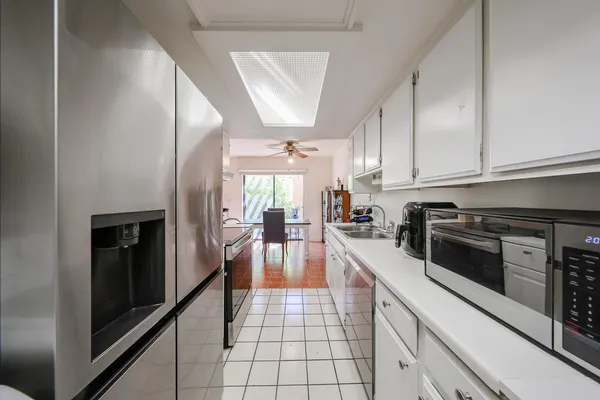$1,695 | 10410 North 7th Place, Unit 2, Phoenix, AZ 85020