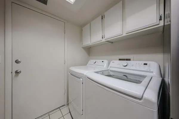 $1,695 | 10410 North 7th Place, Unit 2, Phoenix, AZ 85020