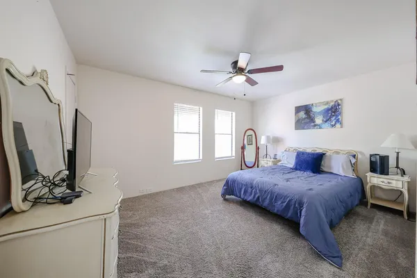 $1,695 | 10410 North 7th Place, Unit 2, Phoenix, AZ 85020