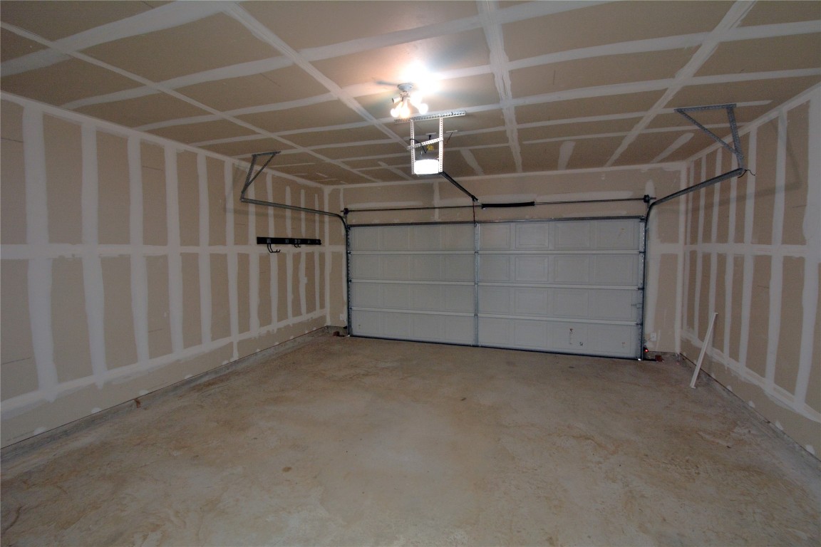 113 Thrasher Cove Leander, TX 78641 - Photo 13 of 19 Full 2 car garage