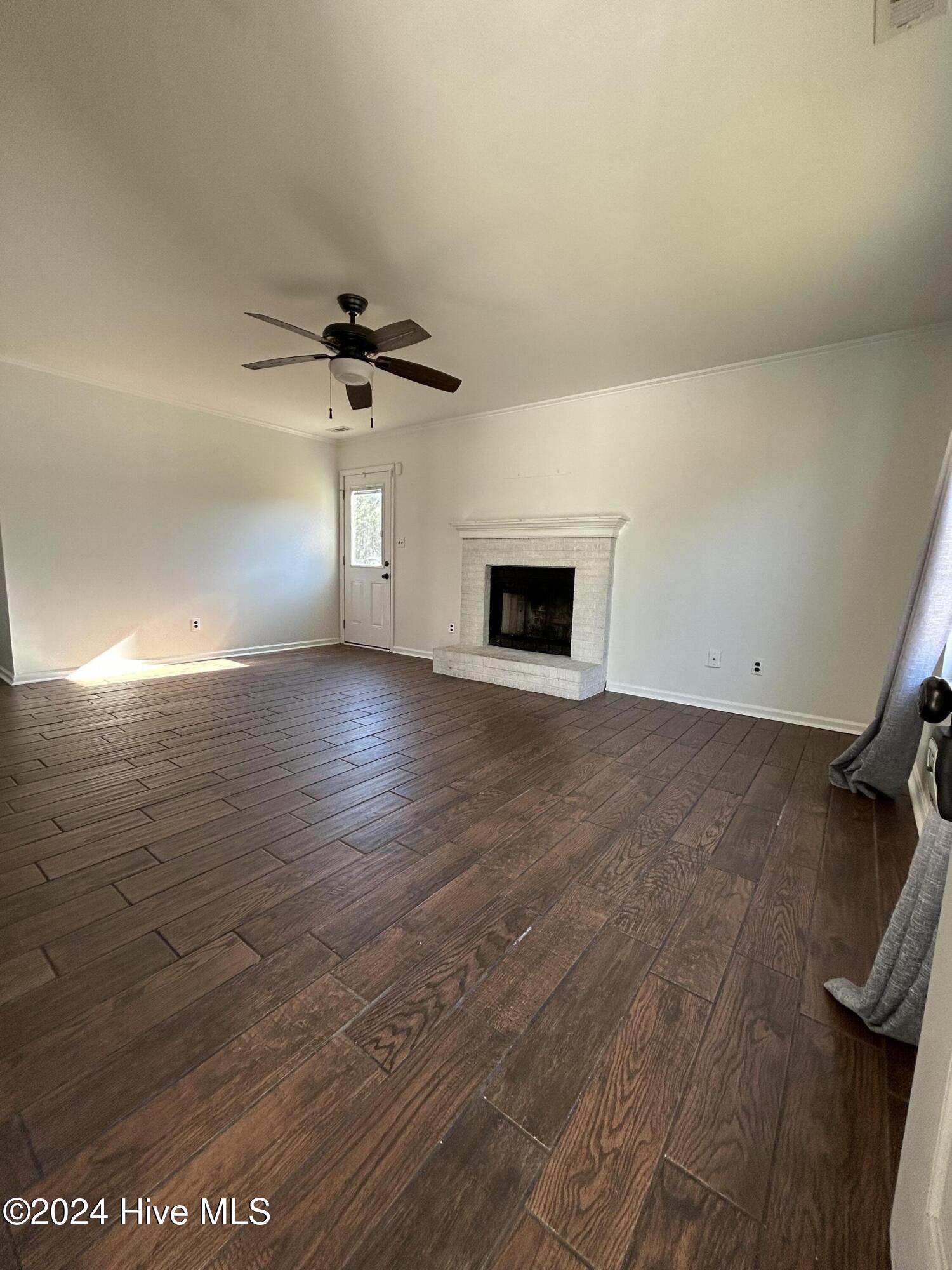 476 Riggs Road Hubert, NC 28539 - Photo 4 of 22 476 Riggs 3