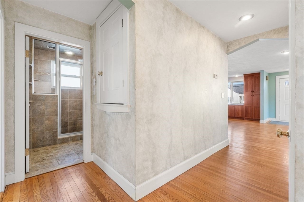 11 Fox Hill Road Nahant, MA 01908 - Photo 10 of 40 Gallery Image 10