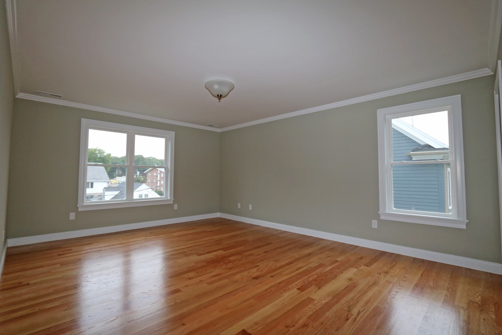 4 Cheriton Road Boston, MA 02132 - Photo 10 of 13