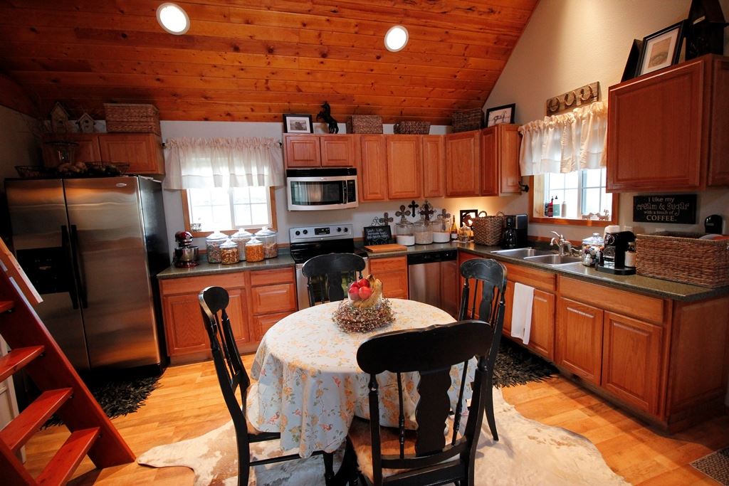 6014 North Rambo Road Spokane, WA 99224 - Photo 2 of 20