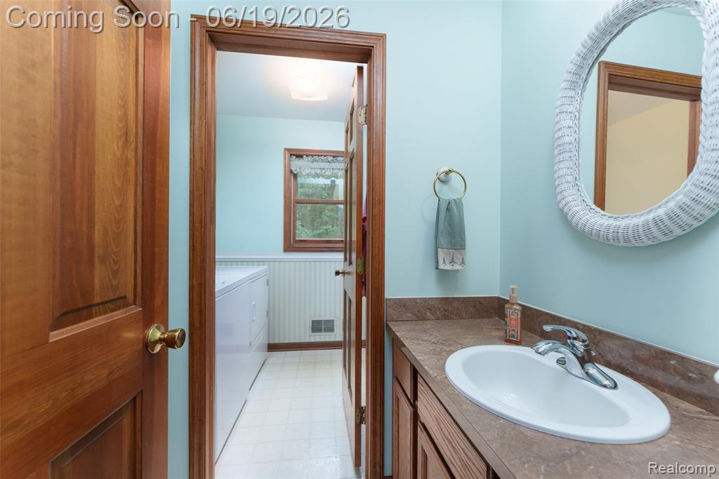 7511 Welle Road Brighton, MI 48116 - Photo 15 of 30