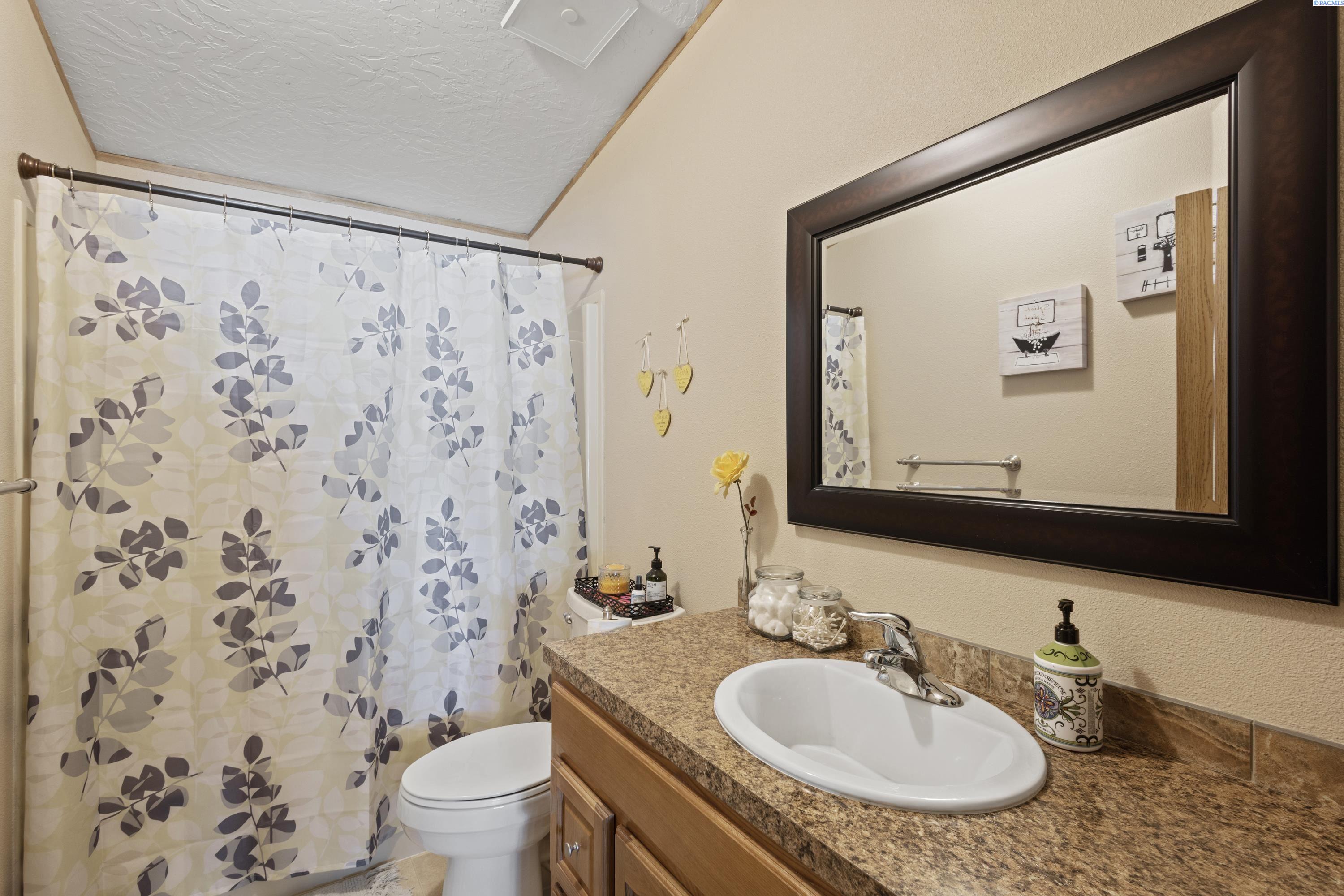 35309 South Finley Road Kennewick, WA 99337 - Photo 21 of 26 Gallery Image 21