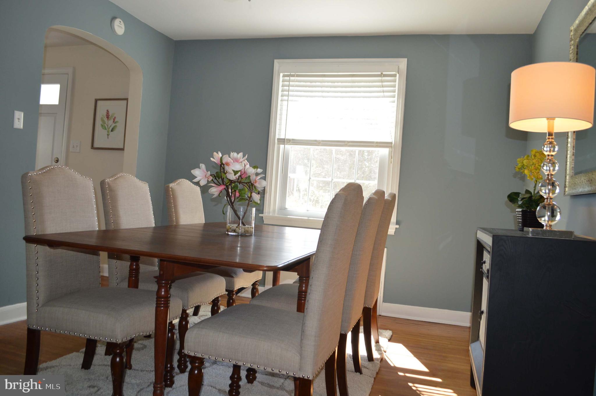 814 Pleasant Hill Road Wallingford, PA 19086 - Photo 6 of 24 Dining room