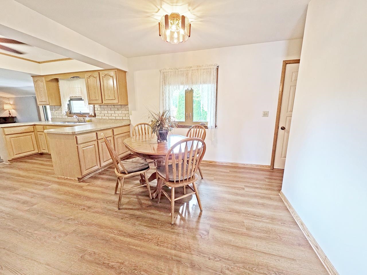 751 North Wright Road Janesville, WI 53546 - Photo 6 of 43