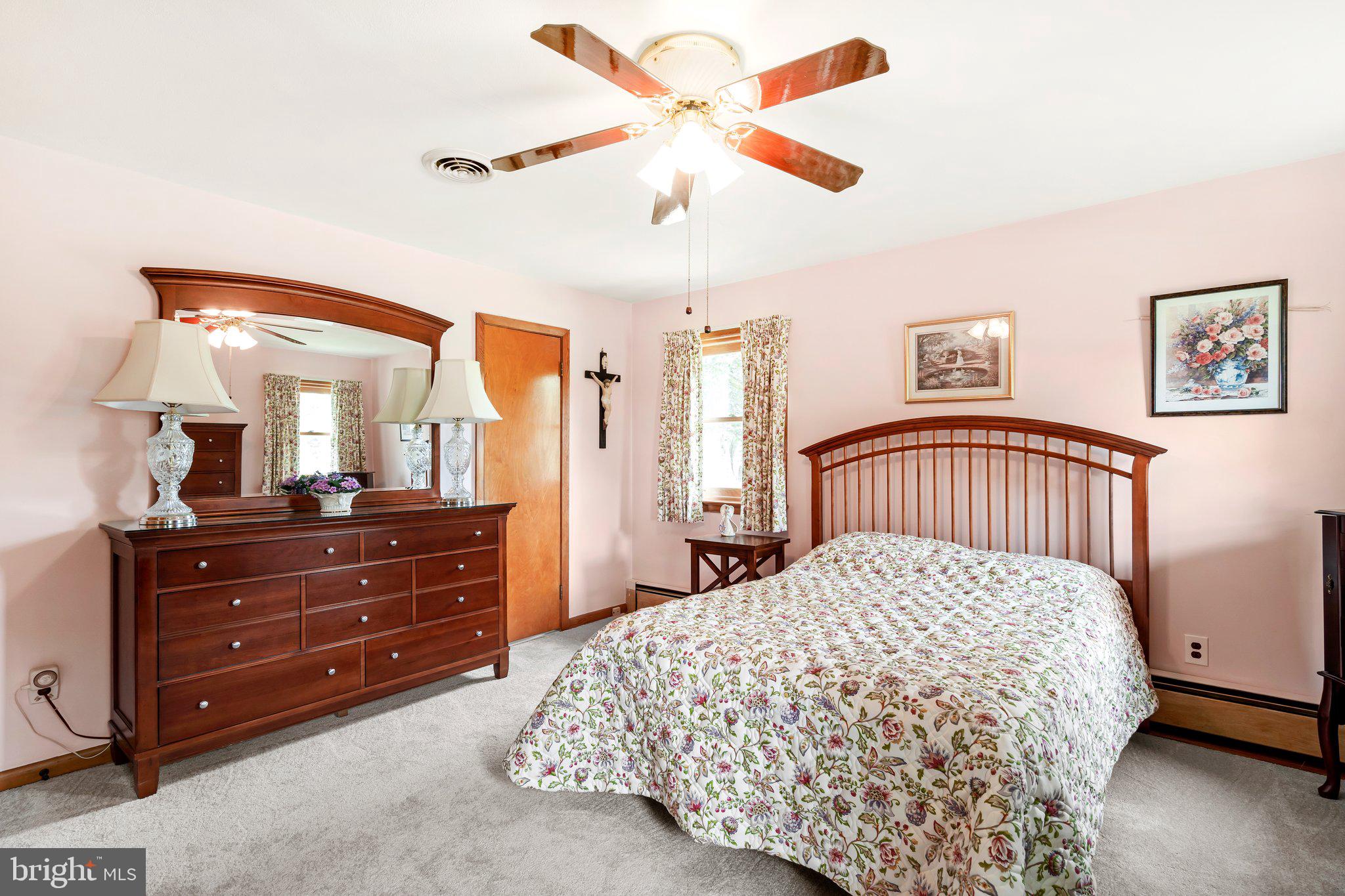 987 Bear Tavern Road Ewing, NJ 08628 - Photo 18 of 29 Primary Bedroom