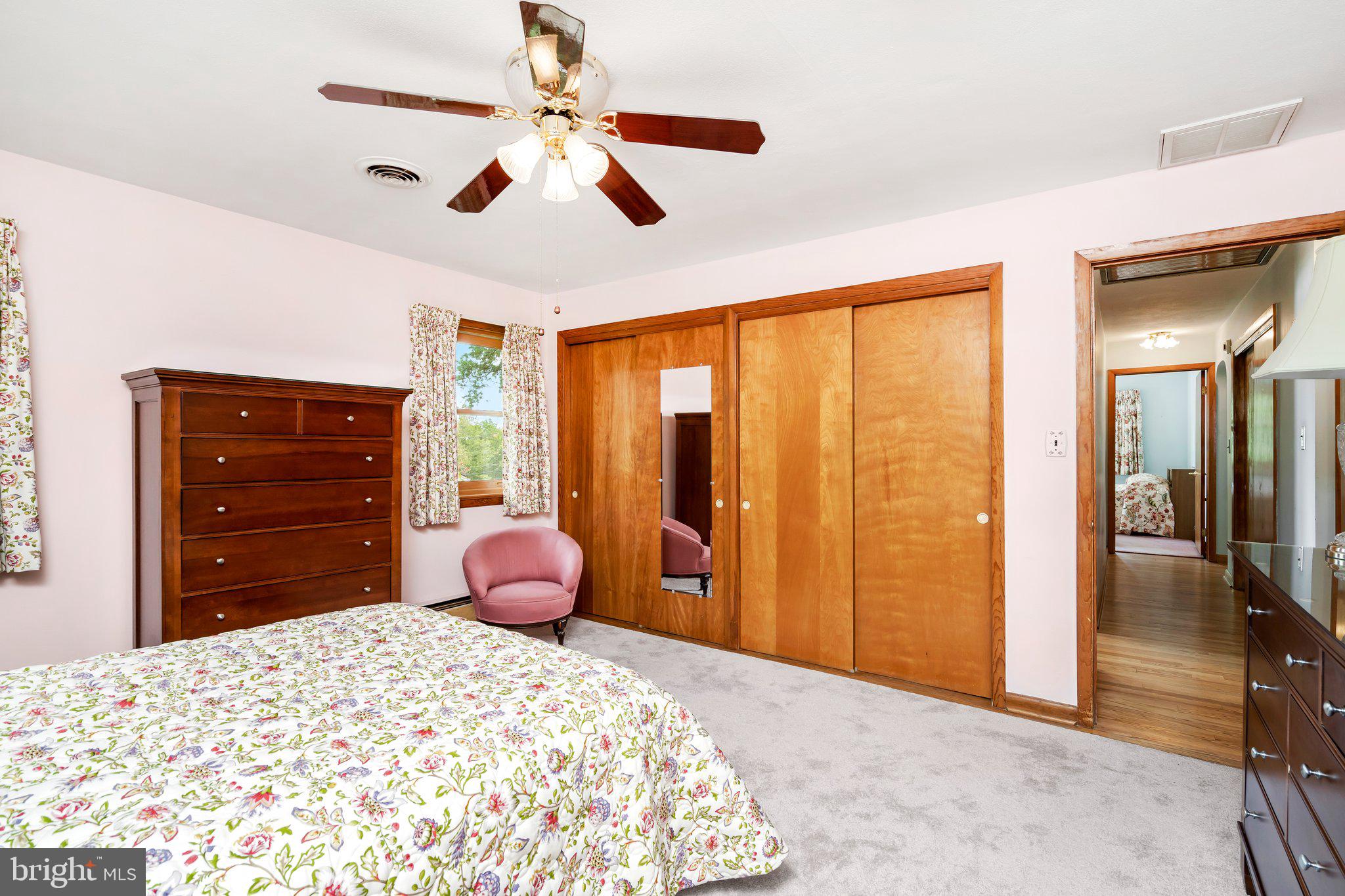 987 Bear Tavern Road Ewing, NJ 08628 - Photo 19 of 29 Primary Bedroom