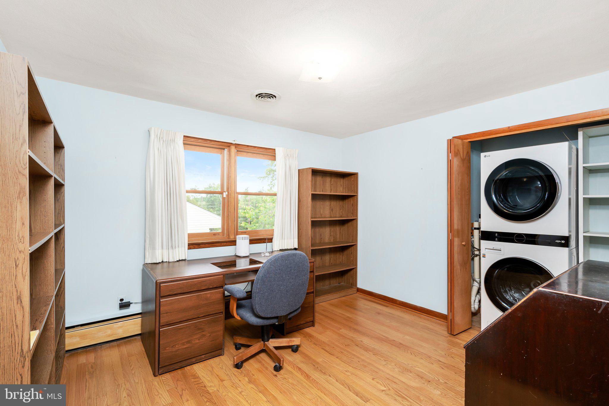 987 Bear Tavern Road Ewing, NJ 08628 - Photo 23 of 29 bedroom 3 with laundry