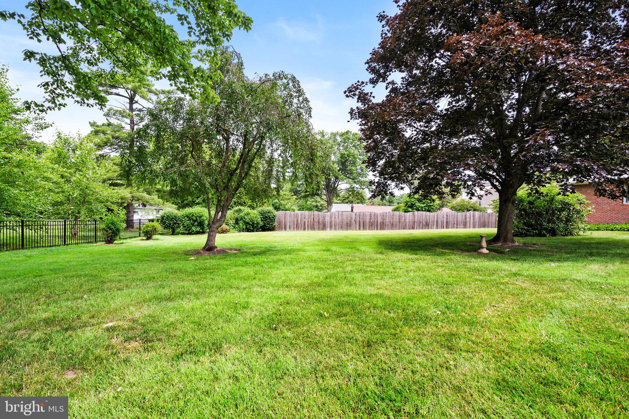 987 Bear Tavern Road Ewing, NJ 08628 - Photo 29 of 29 lovely landscaped park like backyard