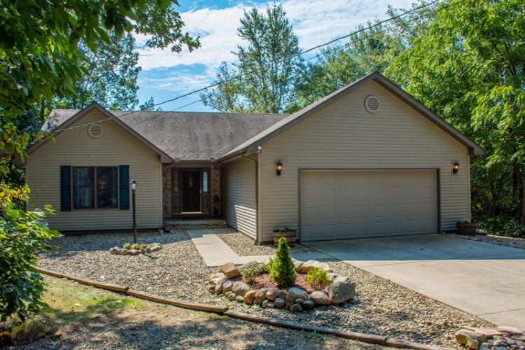 66930 Robbins Lake Road Jones, MI 49061 - Photo 1 of 52 66930 Robbins Lake Dr 004