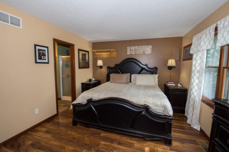 66930 Robbins Lake Road Jones, MI 49061 - Photo 27 of 52 66930 Robbins Lake Dr Master bedroom