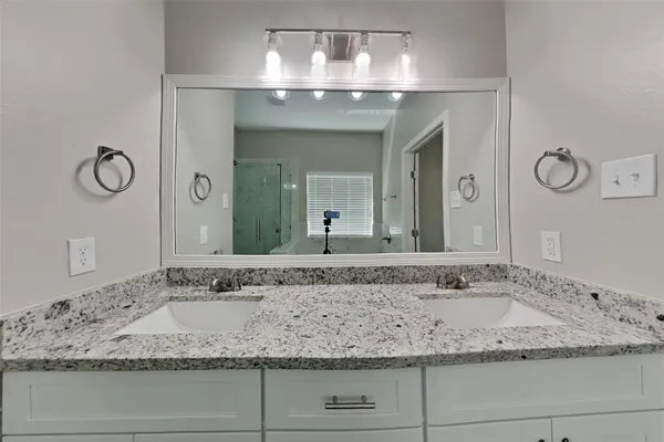 $2,450 | 8618 Cedar Walk Drive, Tomball, TX 77375