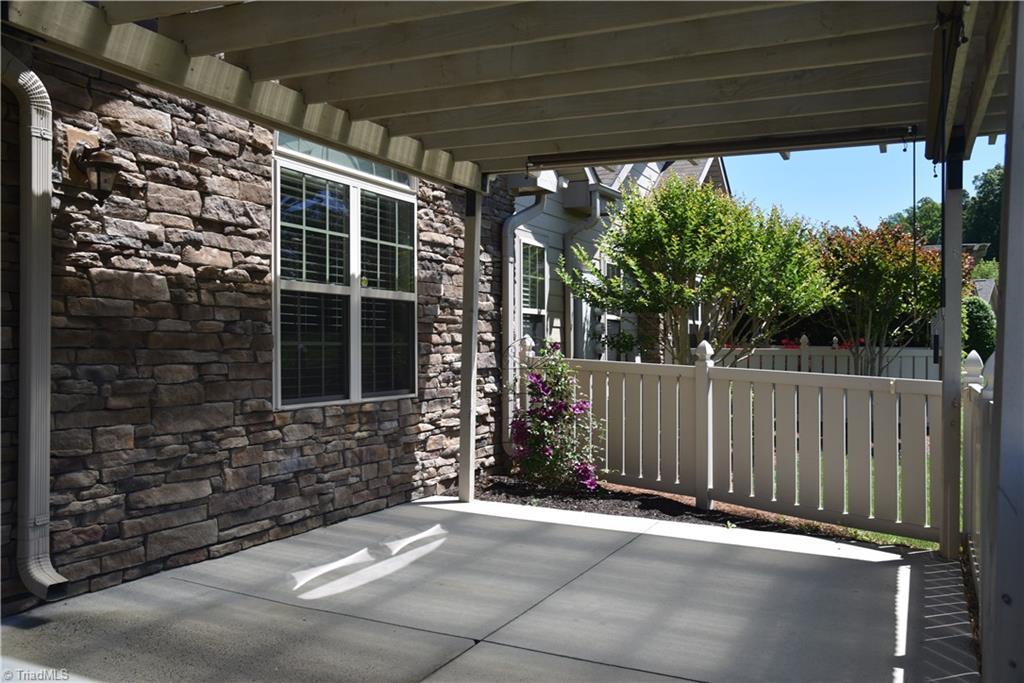 4246 Plantation Ridge Lane Greensboro, NC 27409 - Photo 23 of 31 Patio
