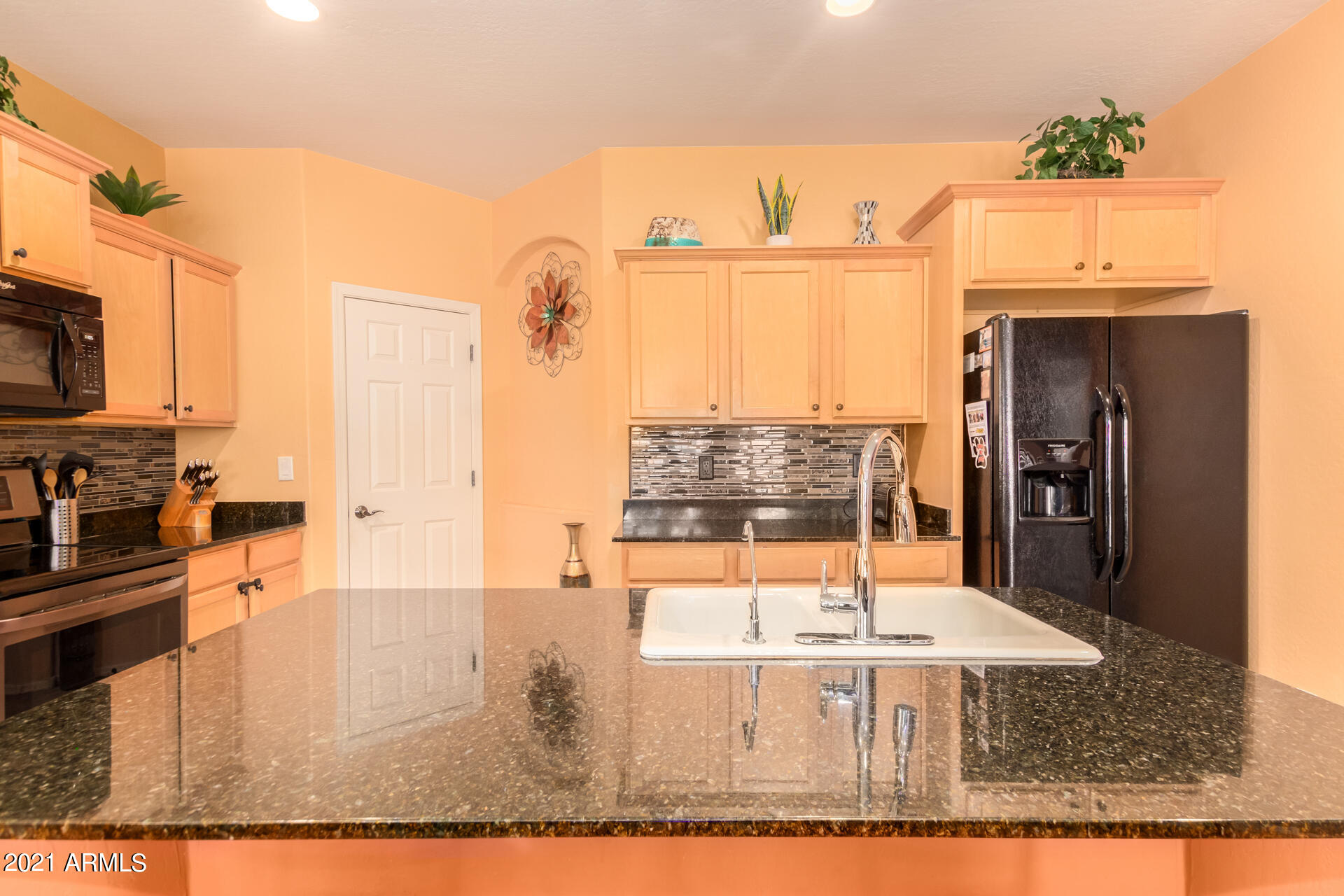 18505 Verdin Road Goodyear, AZ 85338 - Photo 15 of 40 15 - Verdin