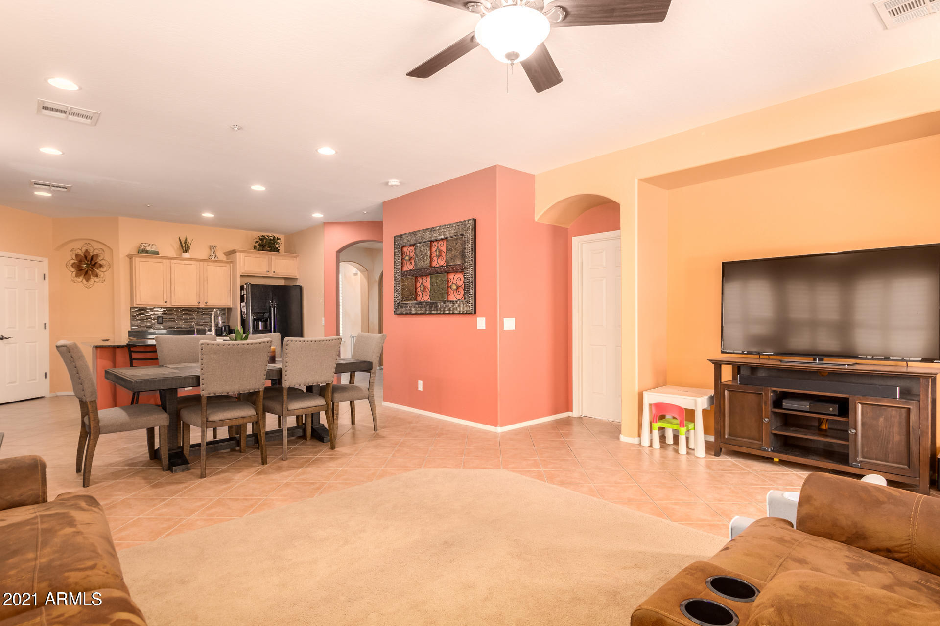 18505 Verdin Road Goodyear, AZ 85338 - Photo 10 of 40 10 - Verdin