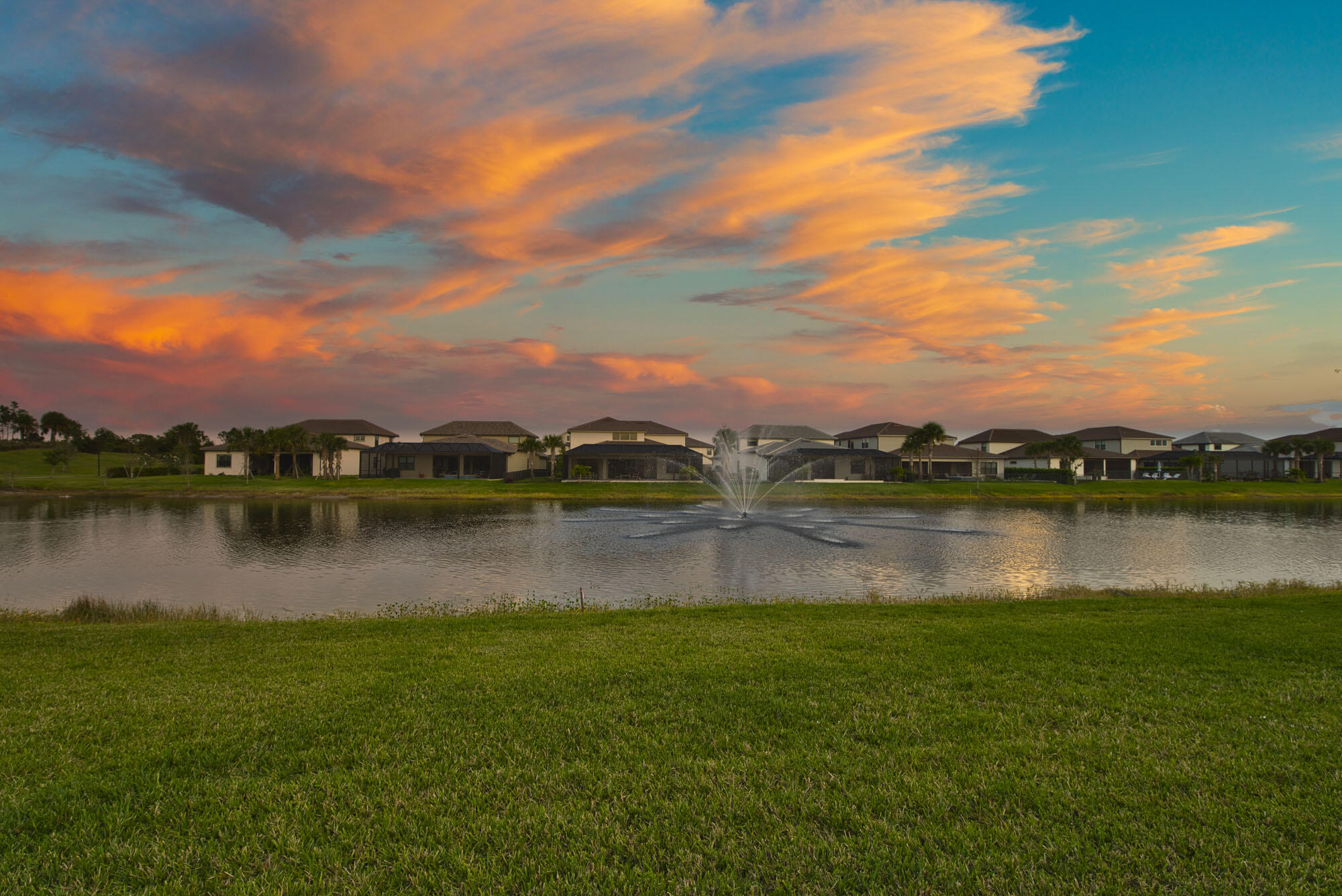 114 Cinder Dunes Point Jupiter, FL 33478 - Photo 55 of 62 a view of a lake