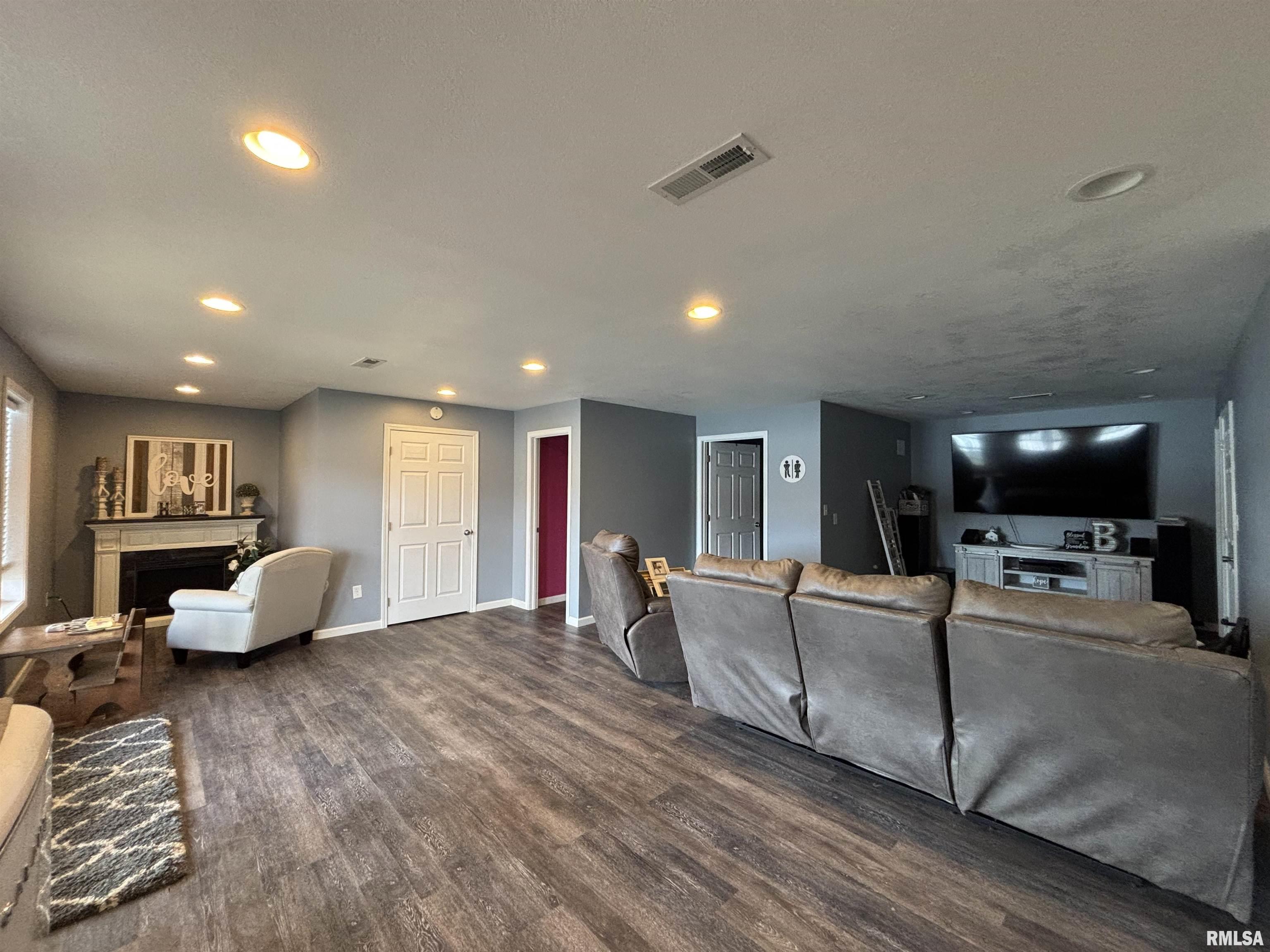 9237 Hohman Lake Road Brookport, IL 62910 - Photo 26 of 28 Gallery Image 26