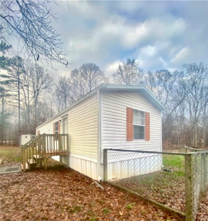 135 Greenvalley Road Starr, SC 29684 - Photo 2 of 6