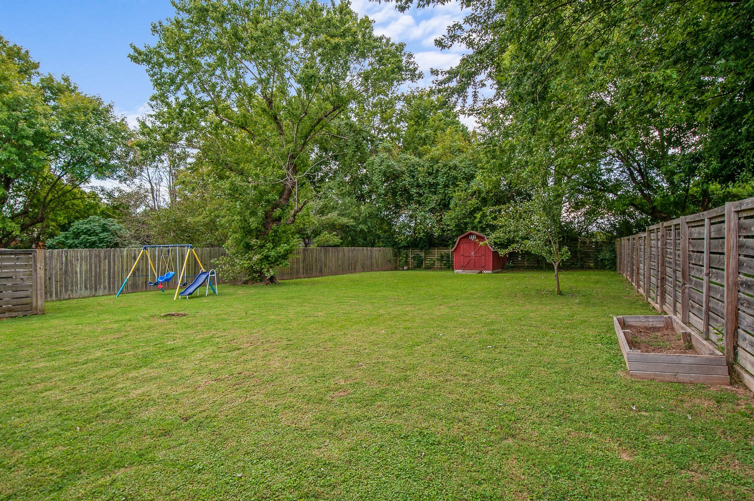1014 Mitchell Road Nashville, TN 37206 - Photo 25 of 29 a garden view