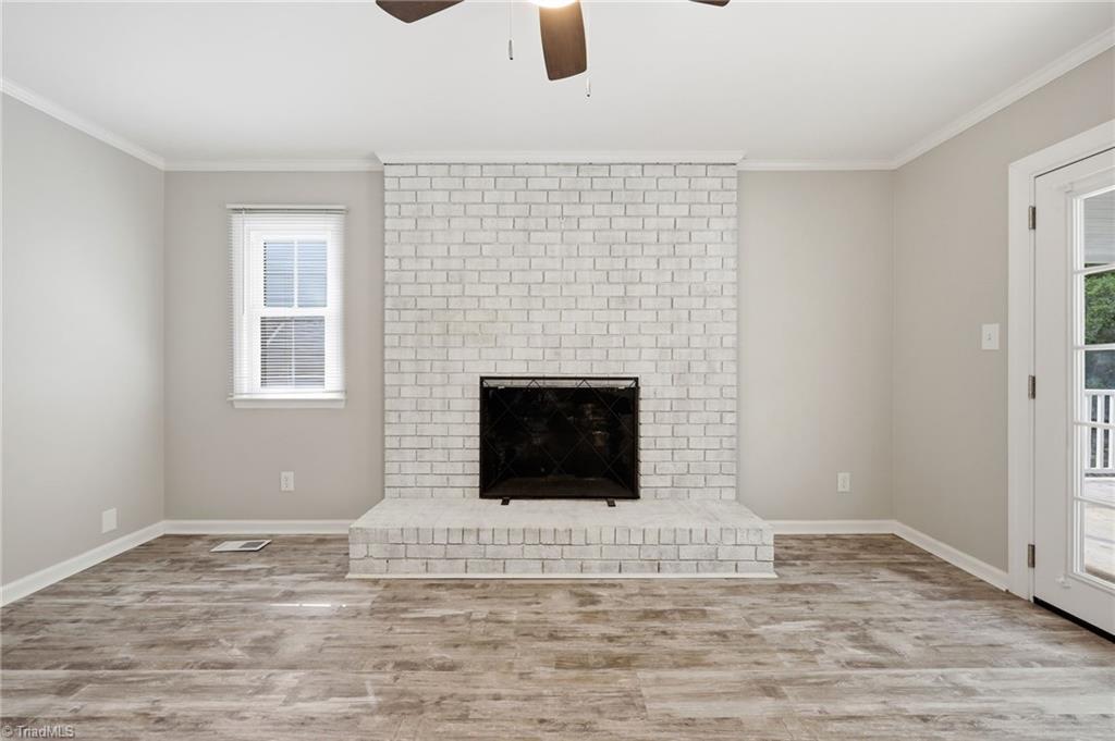 314 Canterbury Road High Point, NC 27262 - Photo 15 of 37