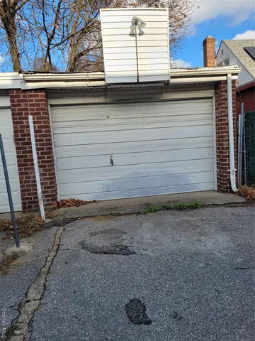 $699,999 | 229-11 141st Avenue | Laurelton