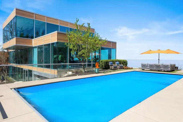 $4,450,000 | 50005 High Point Lane, New Buffalo, MI 49117