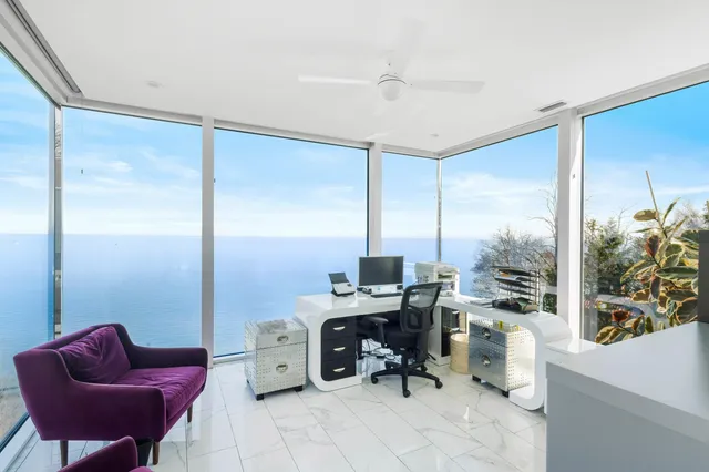 $4,450,000 | 50005 High Point Lane, New Buffalo, MI 49117