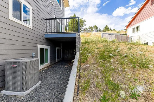 $459,000 | 328 Southview Avenue, Moscow, ID 83843