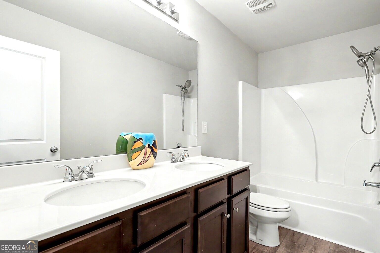 3482 Hancock View Decatur, GA 30034 - Photo 27 of 44 2nd Bathroom