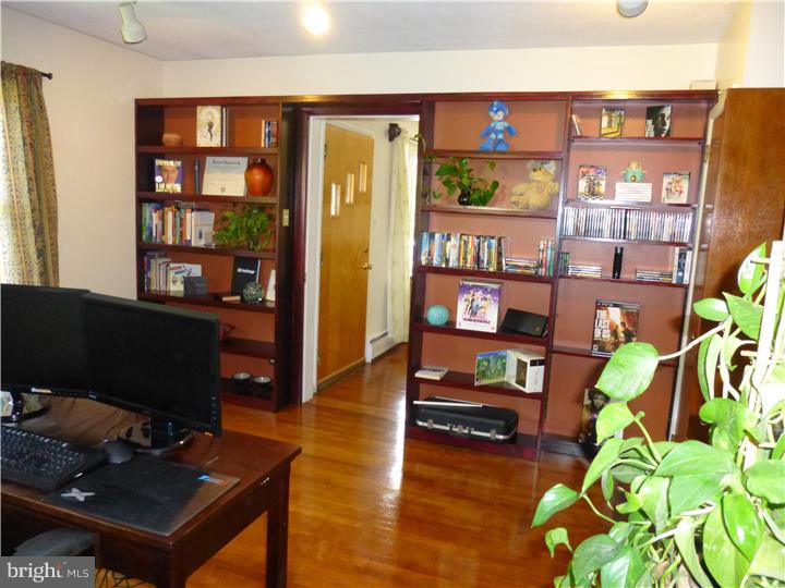 120 Madison Road Willow Grove, PA 19090 - Photo 7 of 25 Office / Study