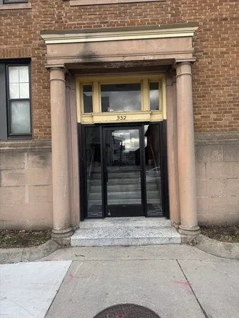 $1,850 | 332 Salem Street, Unit 5, Malden, MA 02148
