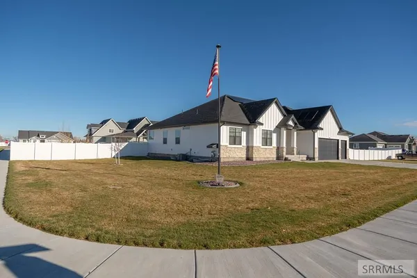 $575,000 | 3689 East Autumn Hts Drive, Rigby, ID 83442