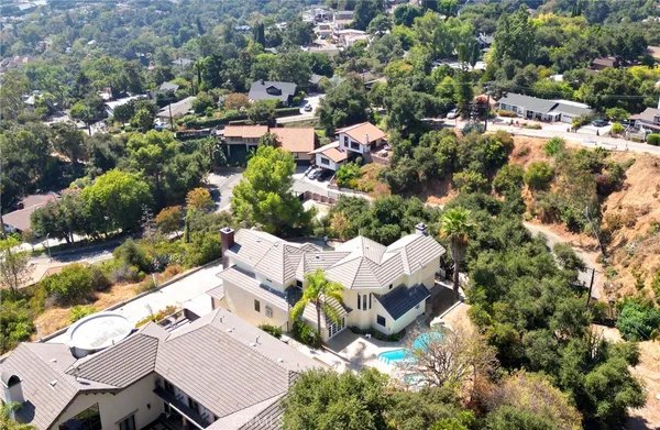 $2,299,999 | 505 Lotus Lane, Sierra Madre, CA 91024