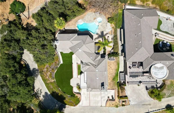 $2,299,999 | 505 Lotus Lane, Sierra Madre, CA 91024